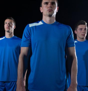 Maillot du XV de France 2025-2026 : que cache le nouveau design des Bleus ?
